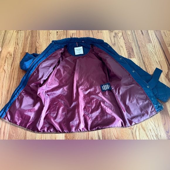 Tommy Hilfiger Navy Quilted Lightweight Jacket. - Size Medium - Picture 12 of 14